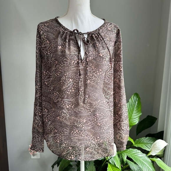 Ann Taylor Loft Size Small Sheer Floral Blouse Top Shirt - Picture 1 of 7